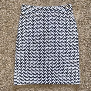 Like New Banana Republic Pencil Skirt